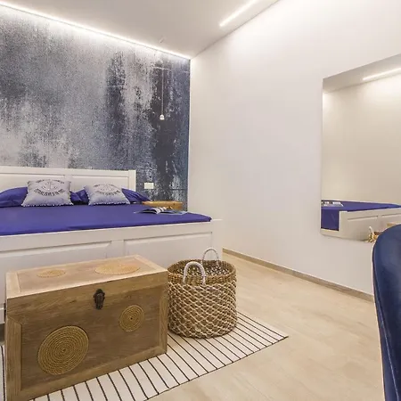 Primopiano Luxury - Bilocale Mare Апартаменты